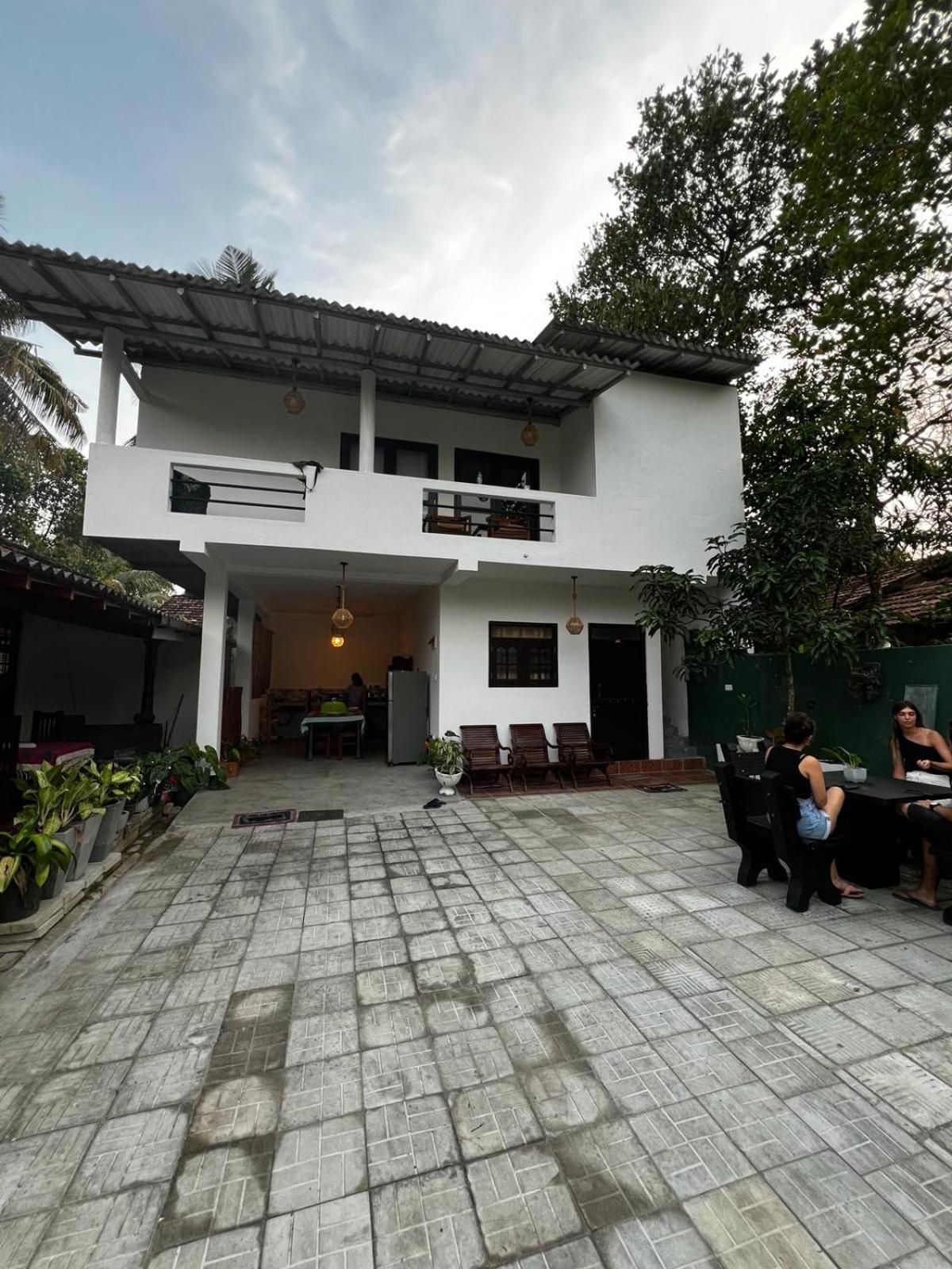 Little Villa Guest House Ahangama Exterior photo